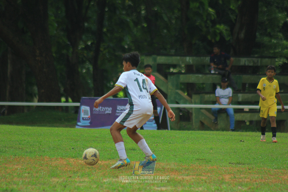 ijl u3 151125 el zeds vs pelita jaya soccer school