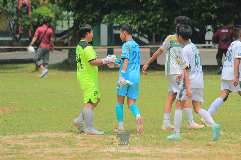 ijl u3 151125 el zeds vs pelita jaya soccer school