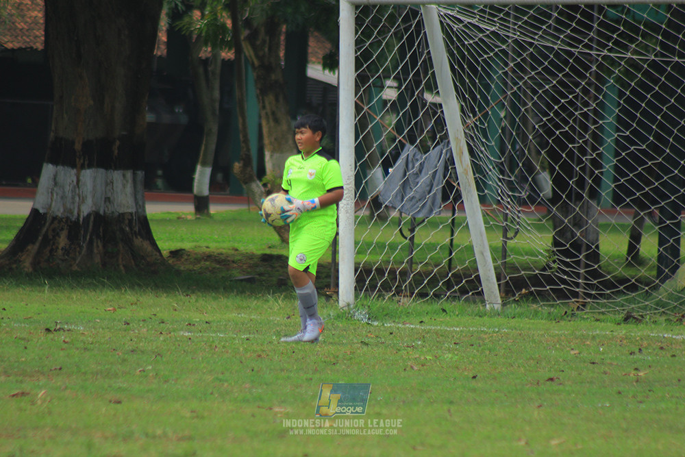 ijl u3 151125 el zeds vs pelita jaya soccer school