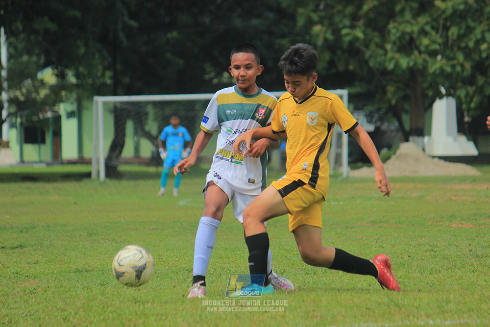 ijl u3 151125 el zeds vs pelita jaya soccer school
