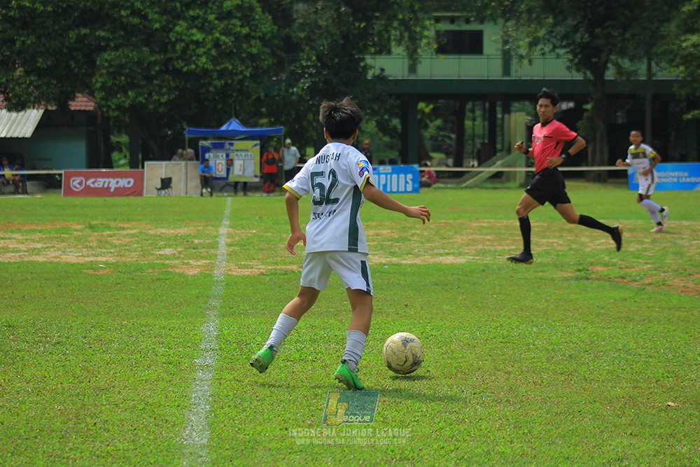 ijl u3 151125 el zeds vs pelita jaya soccer school