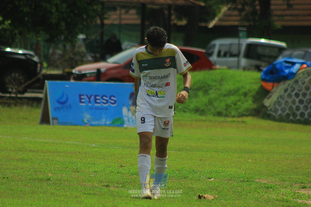 ijl u3 151125 el zeds vs pelita jaya soccer school