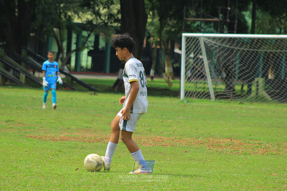 ijl u3 151125 el zeds vs pelita jaya soccer school