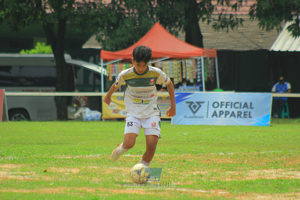 ijl u3 151125 el zeds vs pelita jaya soccer school