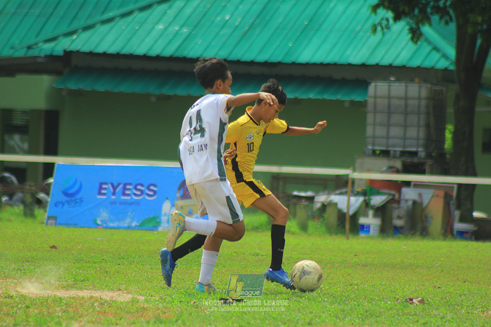 ijl u3 151125 el zeds vs pelita jaya soccer school