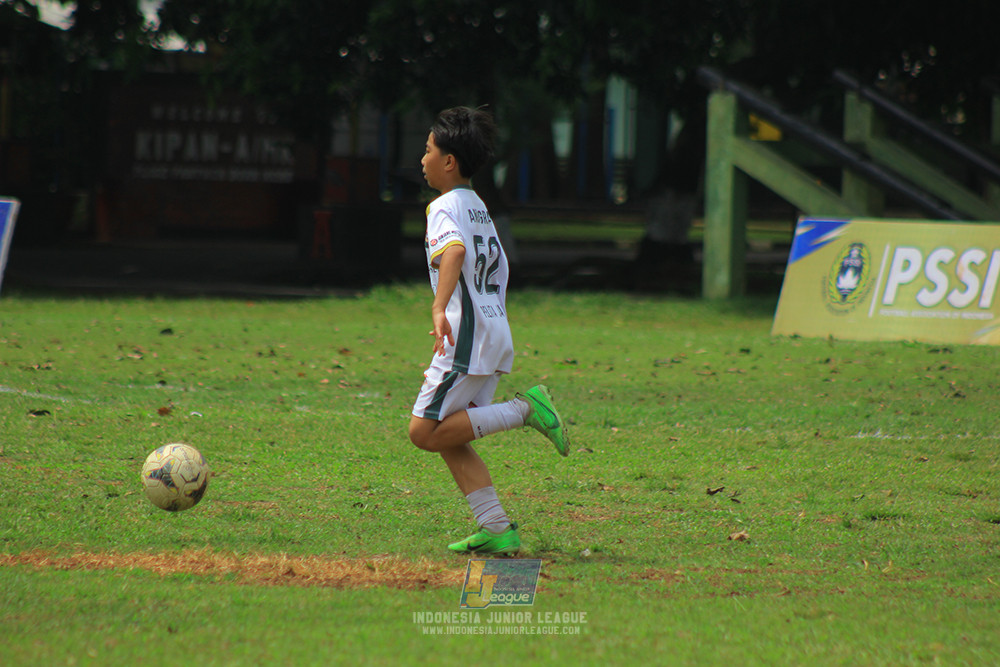 ijl u3 151125 el zeds vs pelita jaya soccer school