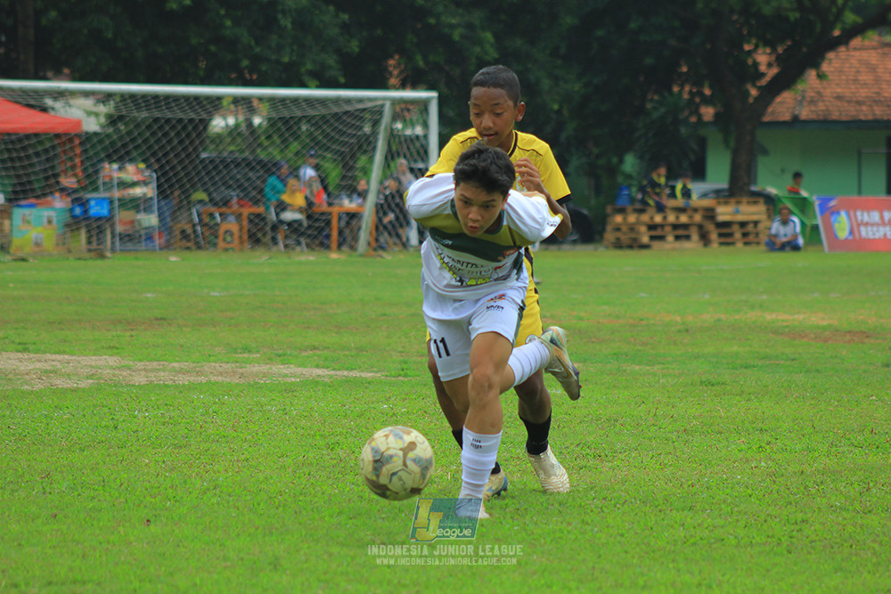 ijl u3 151125 el zeds vs pelita jaya soccer school