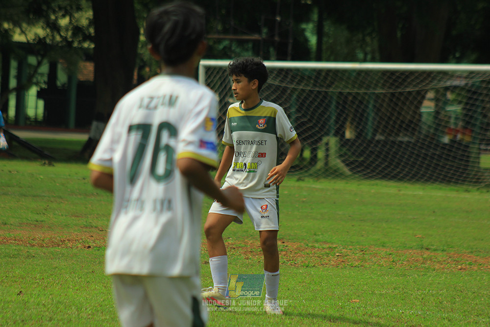 ijl u3 151125 el zeds vs pelita jaya soccer school