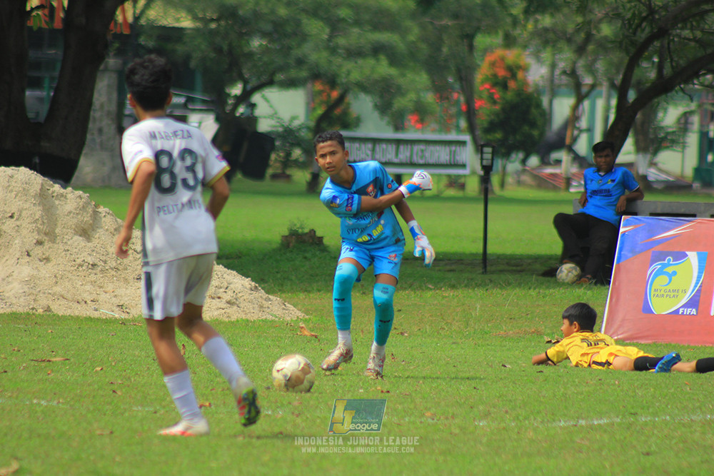 ijl u3 151125 el zeds vs pelita jaya soccer school