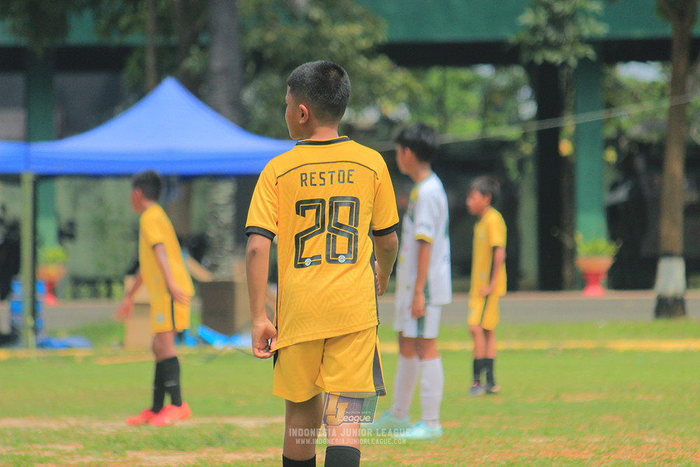 ijl u3 151125 el zeds vs pelita jaya soccer school