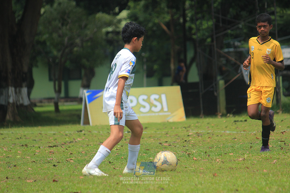 ijl u3 151125 el zeds vs pelita jaya soccer school