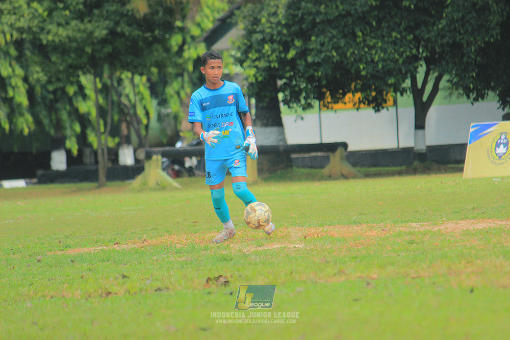 ijl u3 151125 el zeds vs pelita jaya soccer school