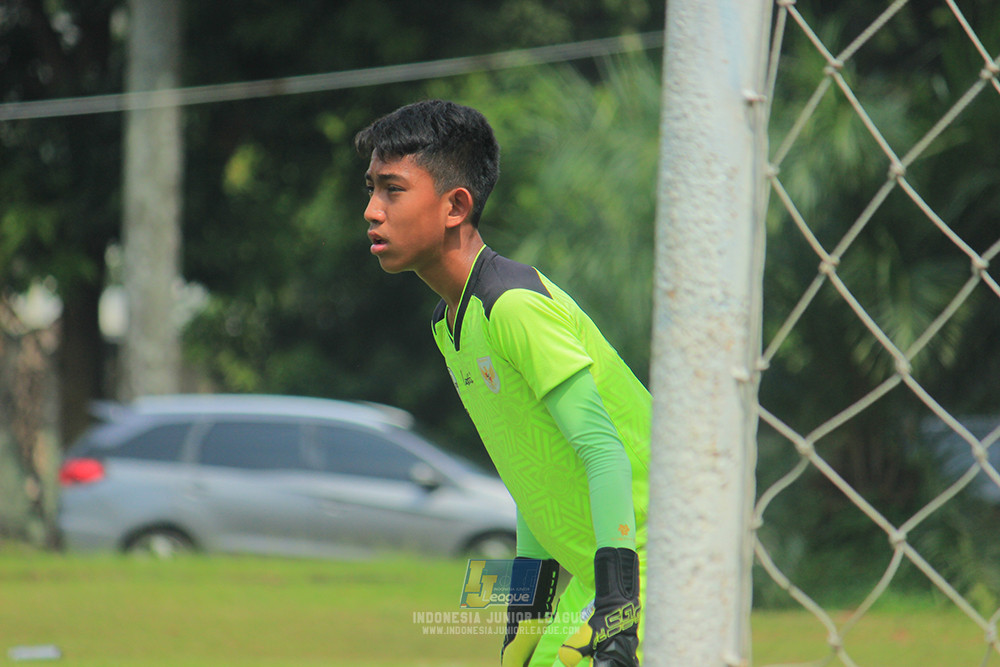 ijl u3 151125 el zeds vs pelita jaya soccer school