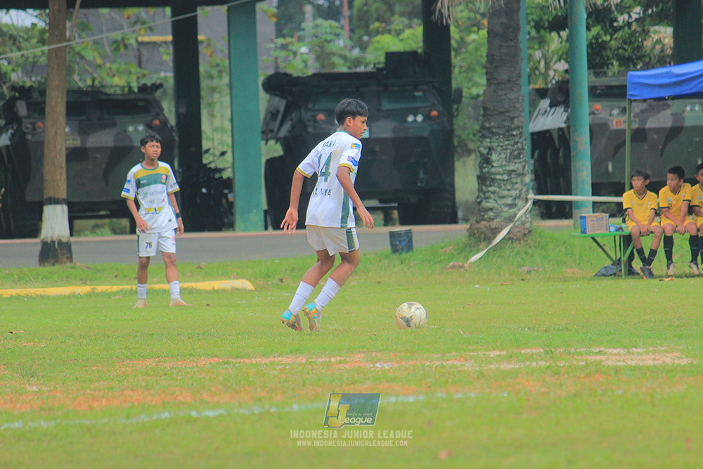 ijl u3 151125 el zeds vs pelita jaya soccer school