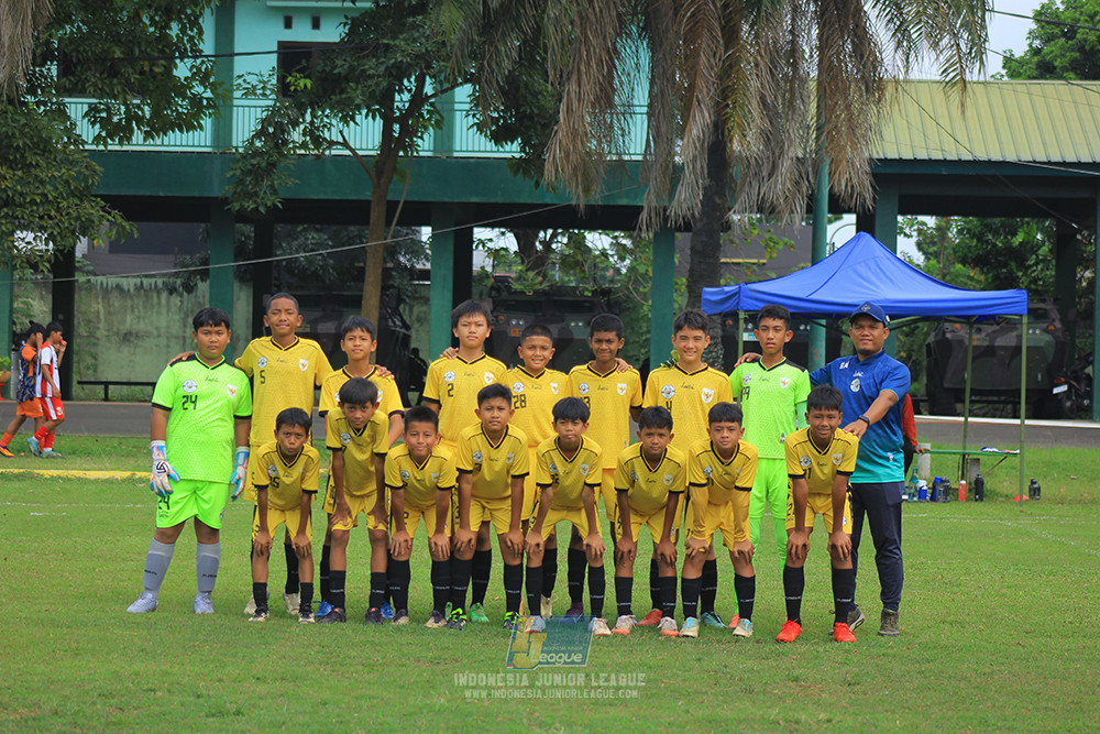 ijl u3 151125 el zeds vs pelita jaya soccer school