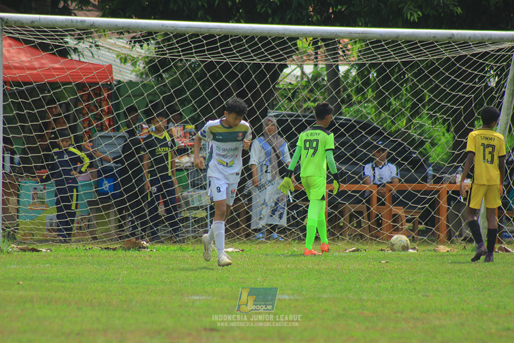 ijl u3 151125 el zeds vs pelita jaya soccer school