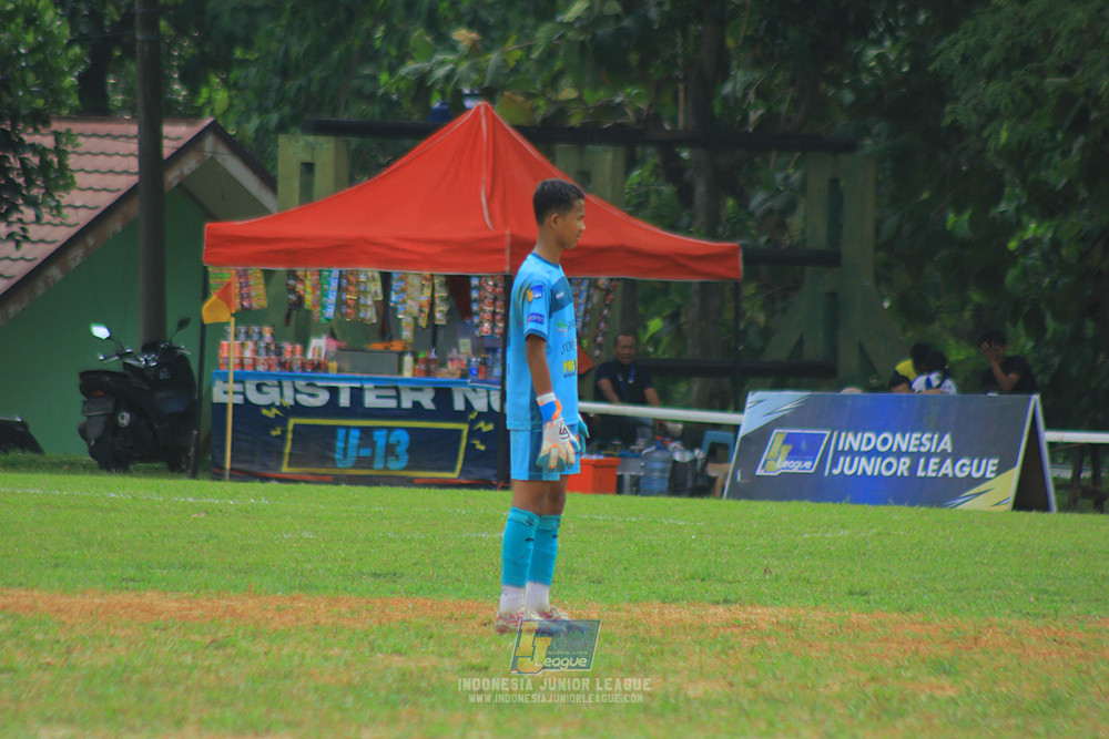 ijl u3 151125 el zeds vs pelita jaya soccer school