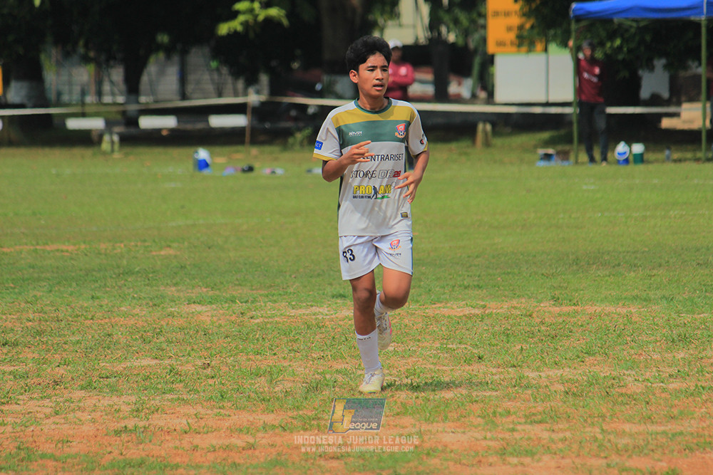 ijl u3 151125 el zeds vs pelita jaya soccer school