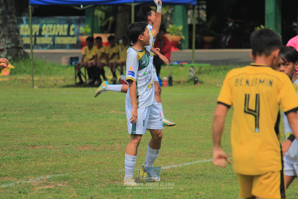 ijl u3 151125 el zeds vs pelita jaya soccer school