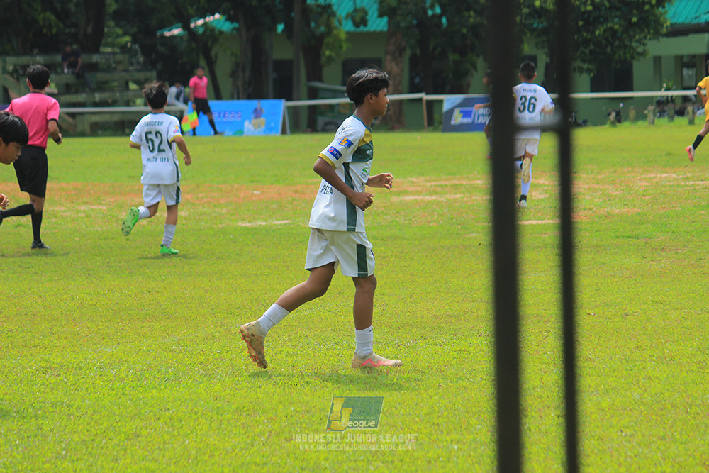 ijl u3 151125 el zeds vs pelita jaya soccer school