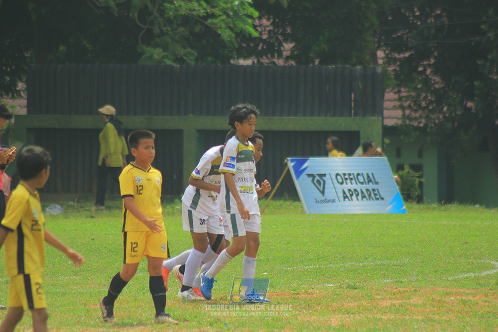 ijl u3 151125 el zeds vs pelita jaya soccer school