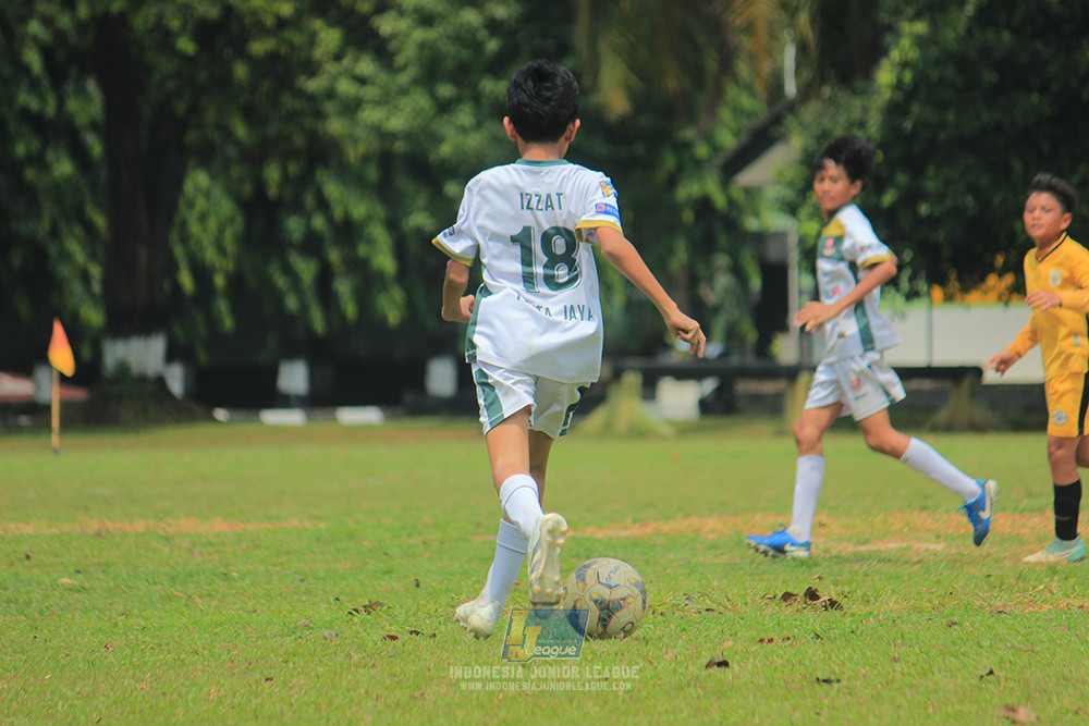 ijl u3 151125 el zeds vs pelita jaya soccer school
