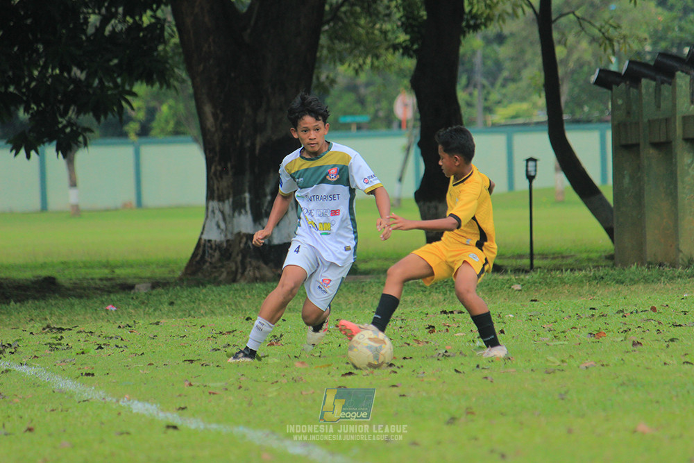 ijl u3 151125 el zeds vs pelita jaya soccer school