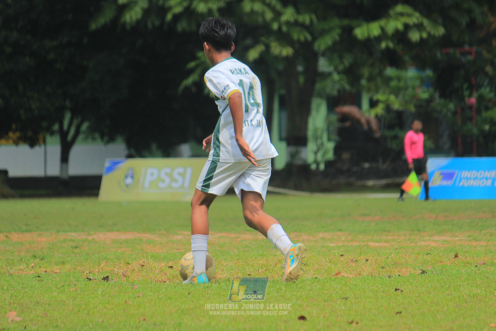ijl u3 151125 el zeds vs pelita jaya soccer school