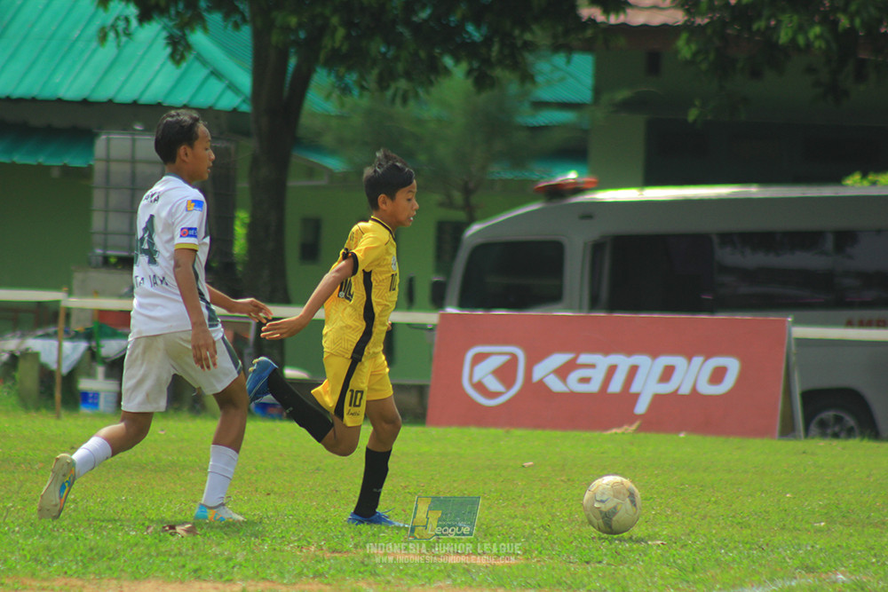 ijl u3 151125 el zeds vs pelita jaya soccer school