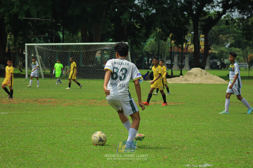 ijl u3 151125 el zeds vs pelita jaya soccer school