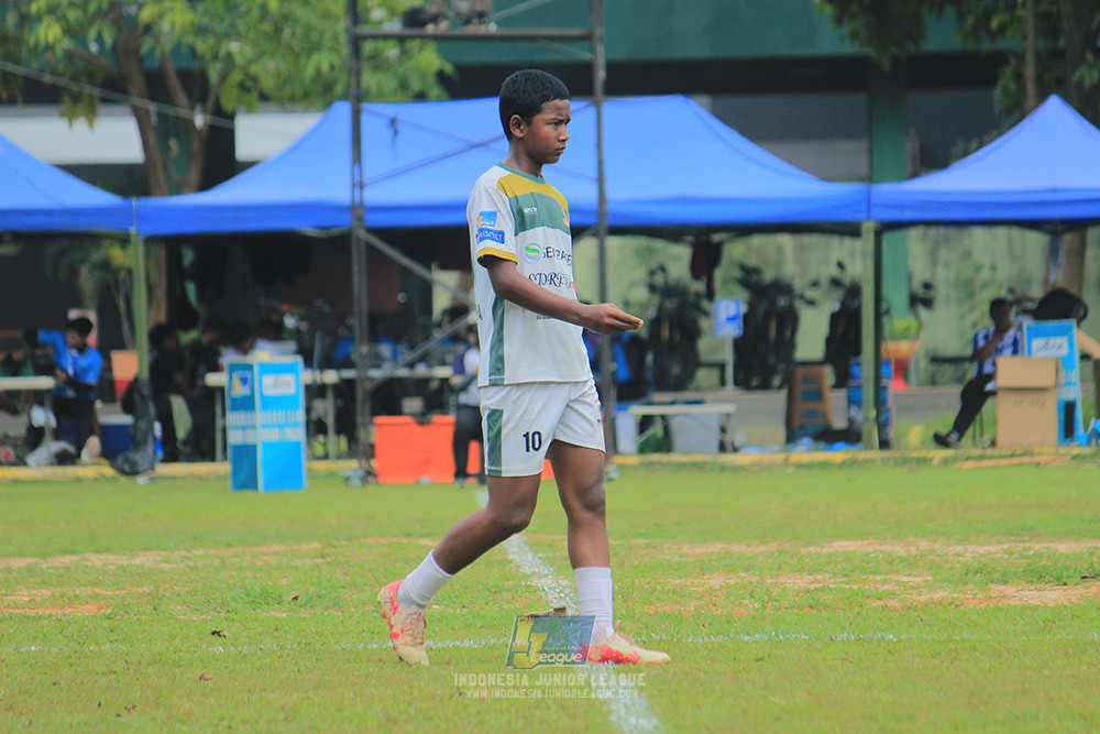 ijl u3 151125 el zeds vs pelita jaya soccer school