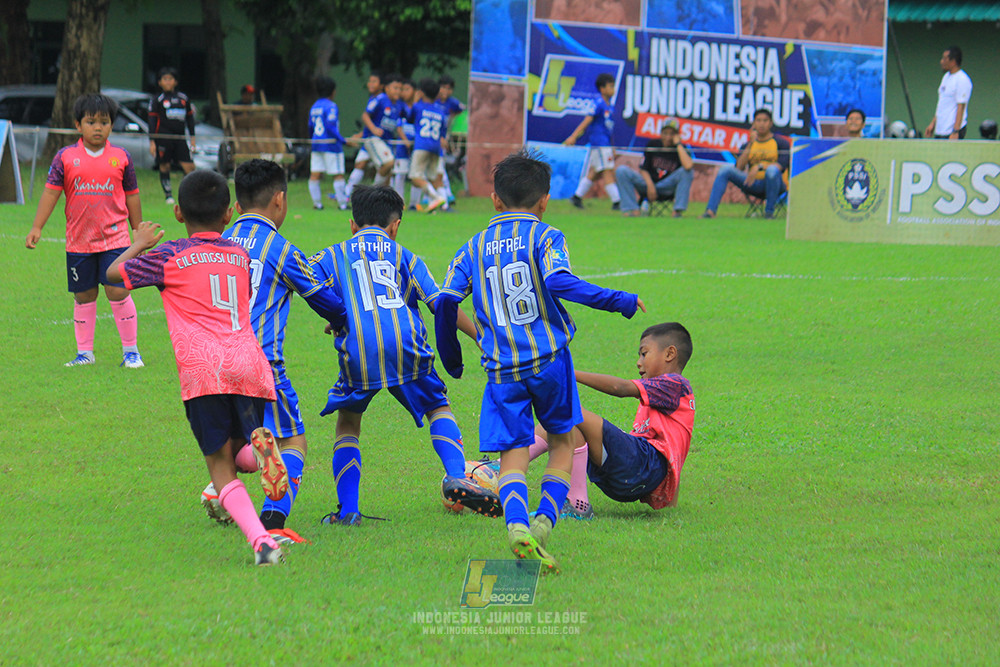 ijl u9 030526 nusantara 2004 vs cileungsi united