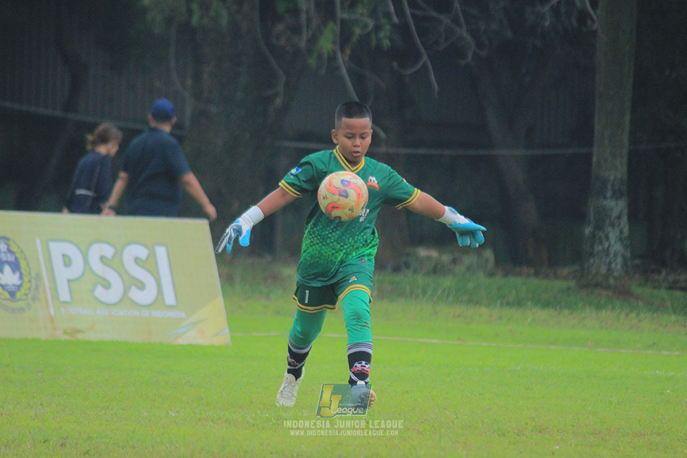 ijl u9 030526 sparta 1979 vs nusantara 2004