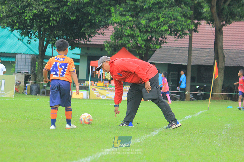 ijl u9 030526 sparta 1979 vs nusantara 2004