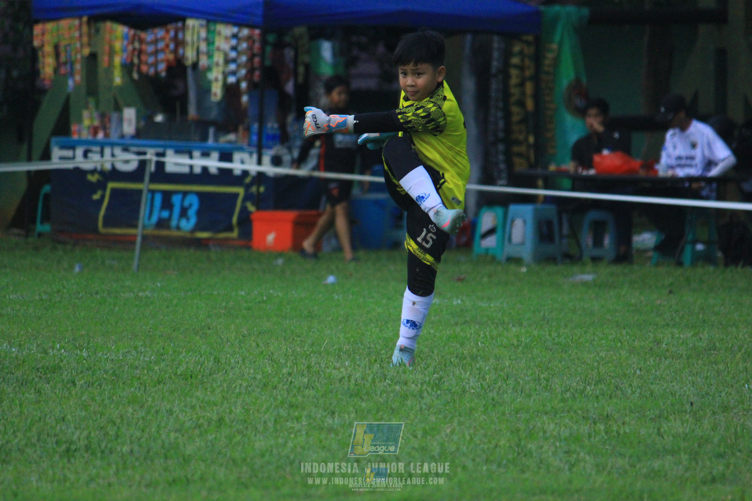 ijl u9 050426 wiradhika soccer vs proball football