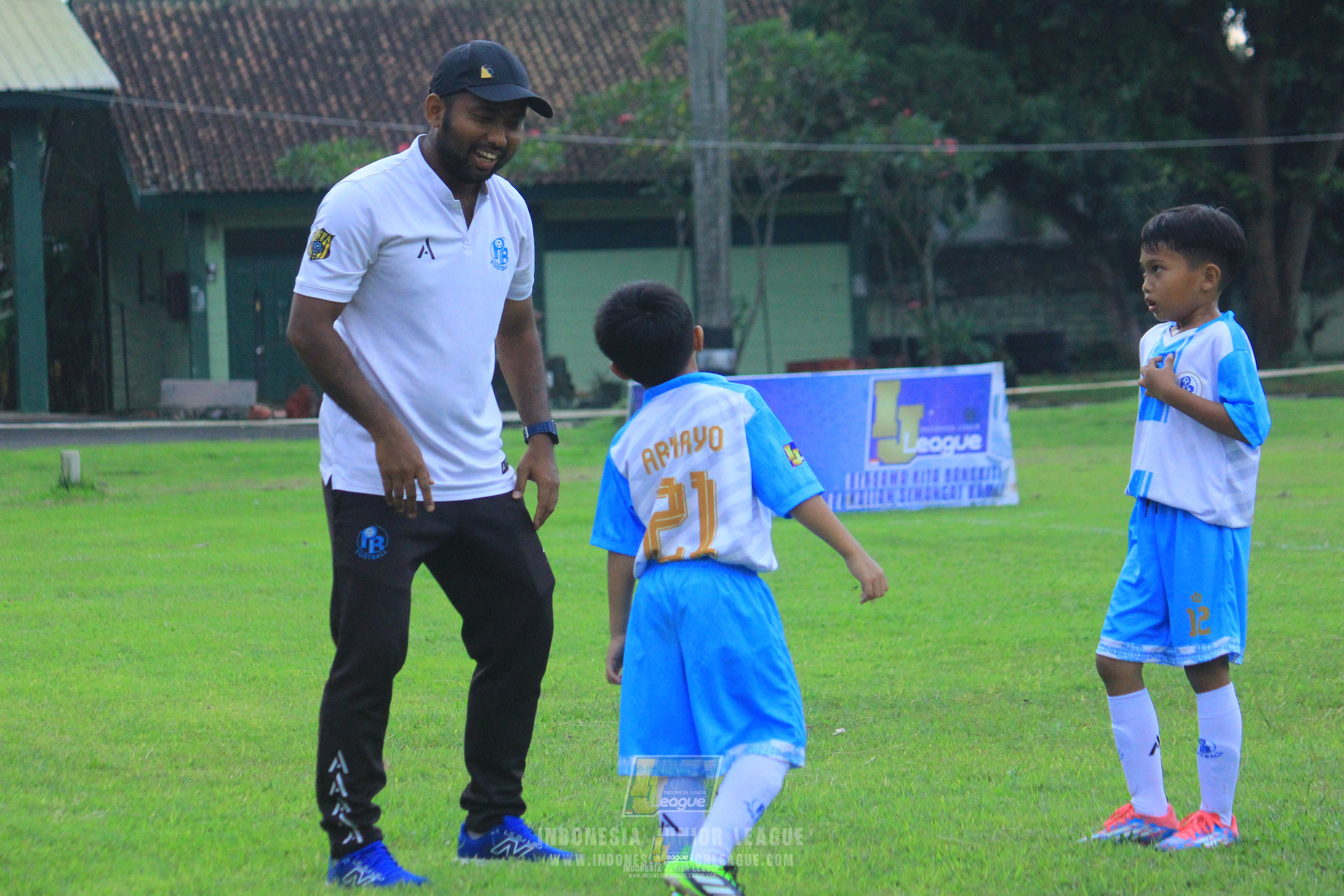 ijl u9 050426 wiradhika soccer vs proball football