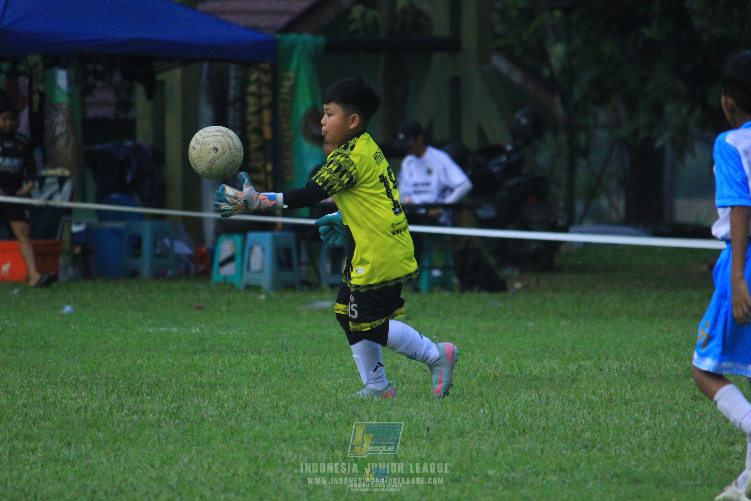 ijl u9 050426 wiradhika soccer vs proball football