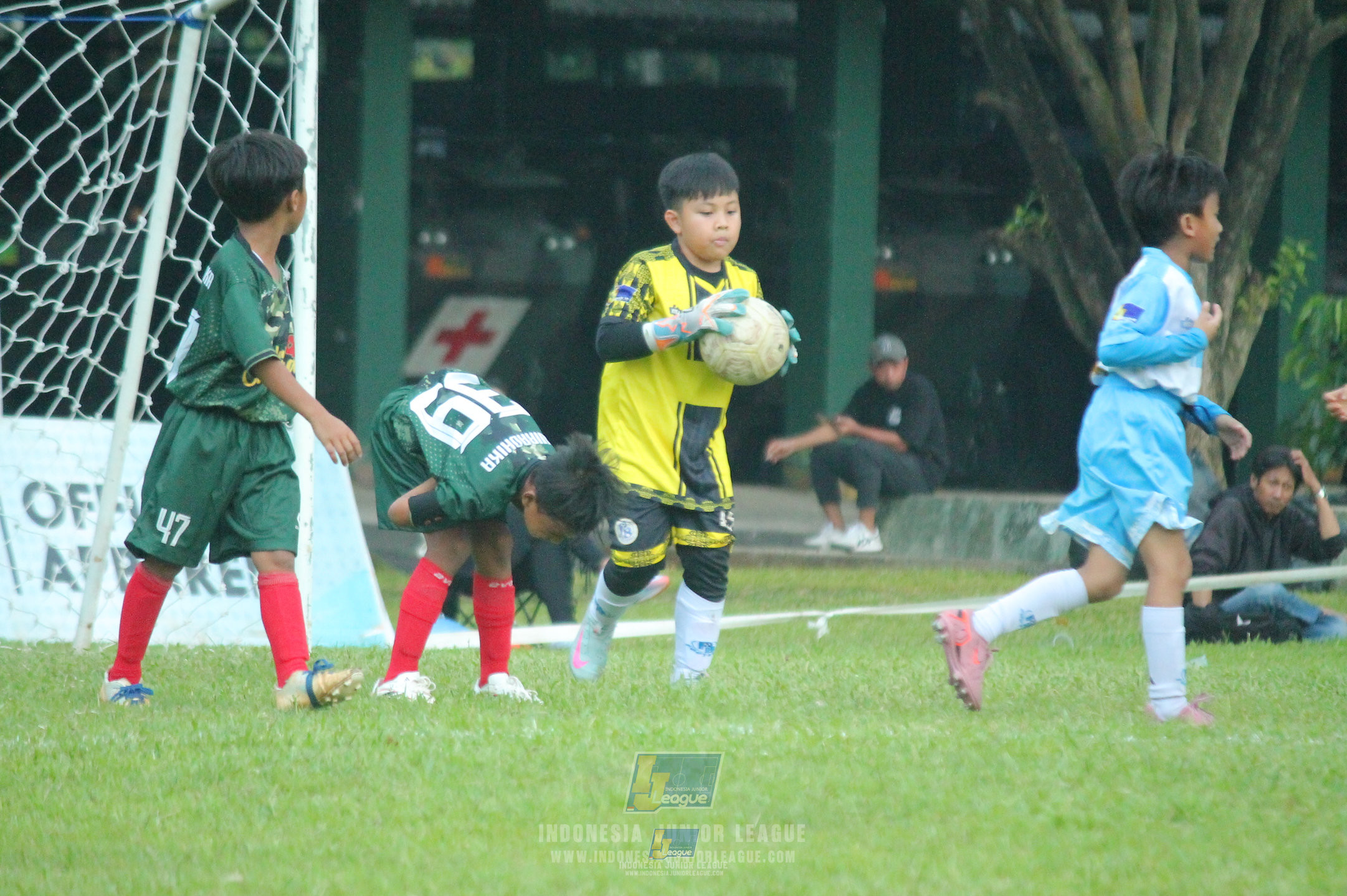 ijl u9 050426 wiradhika soccer vs proball football