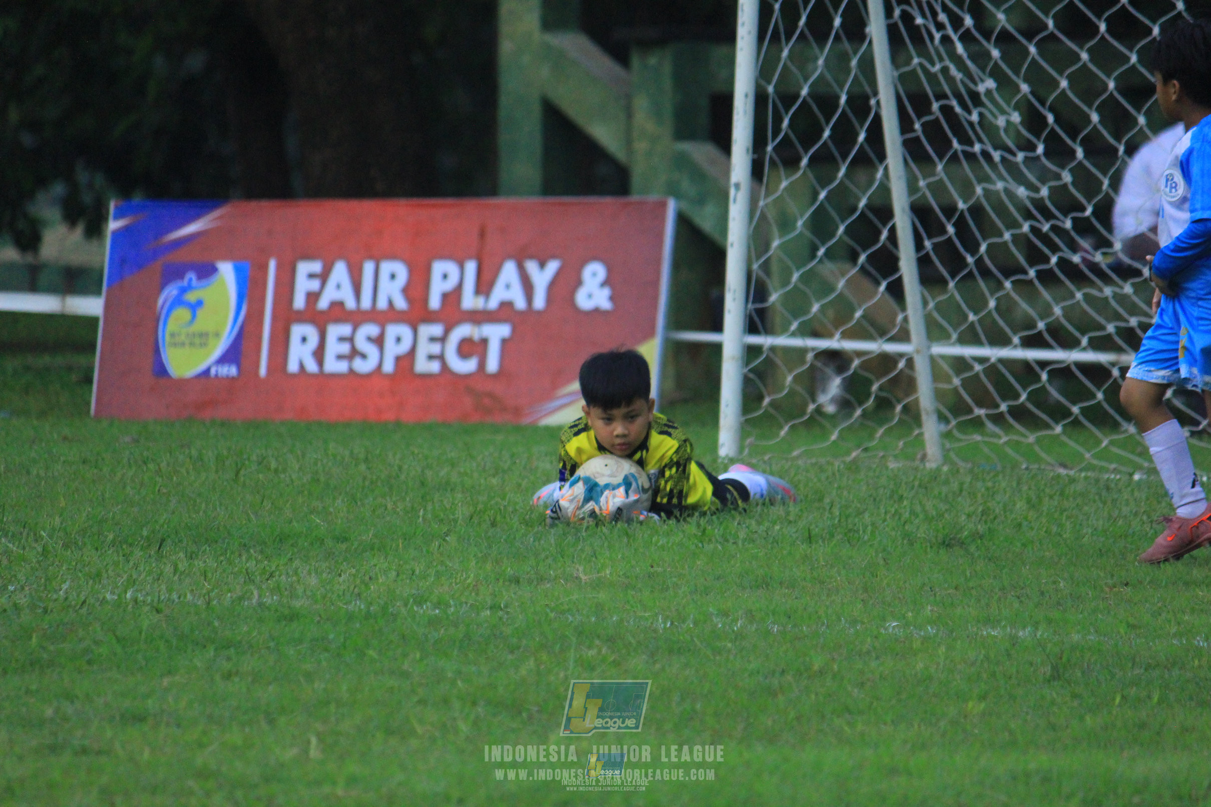 ijl u9 050426 wiradhika soccer vs proball football