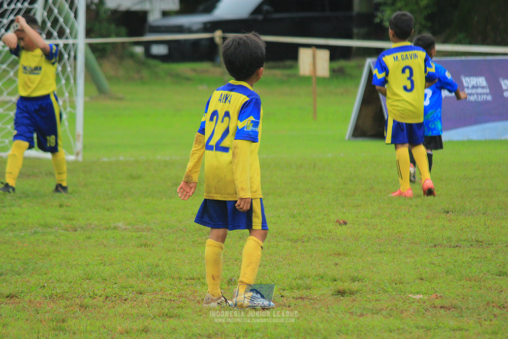 ijl u9 110126 brazillian ss lfa vs steelford united