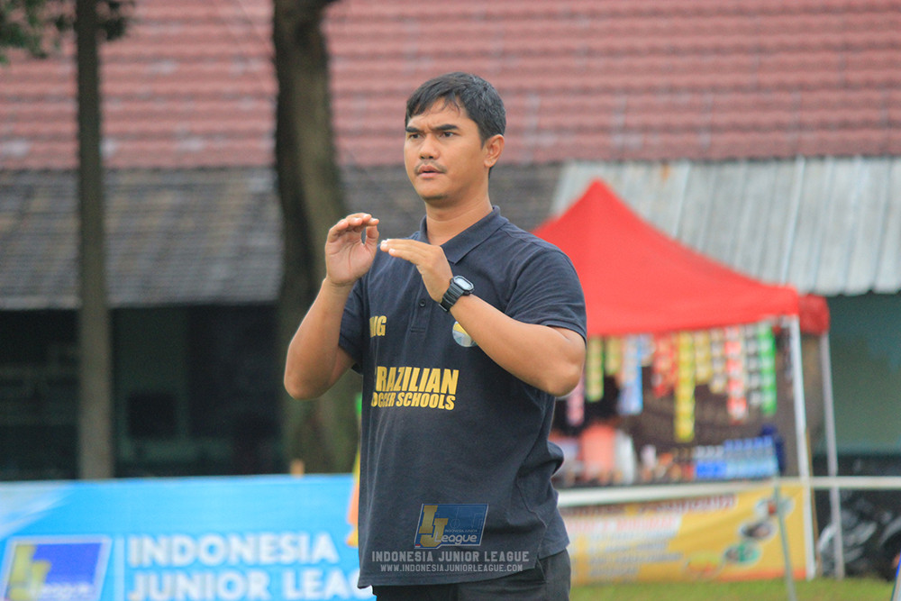 ijl u9 110126 brazillian ss lfa vs steelford united