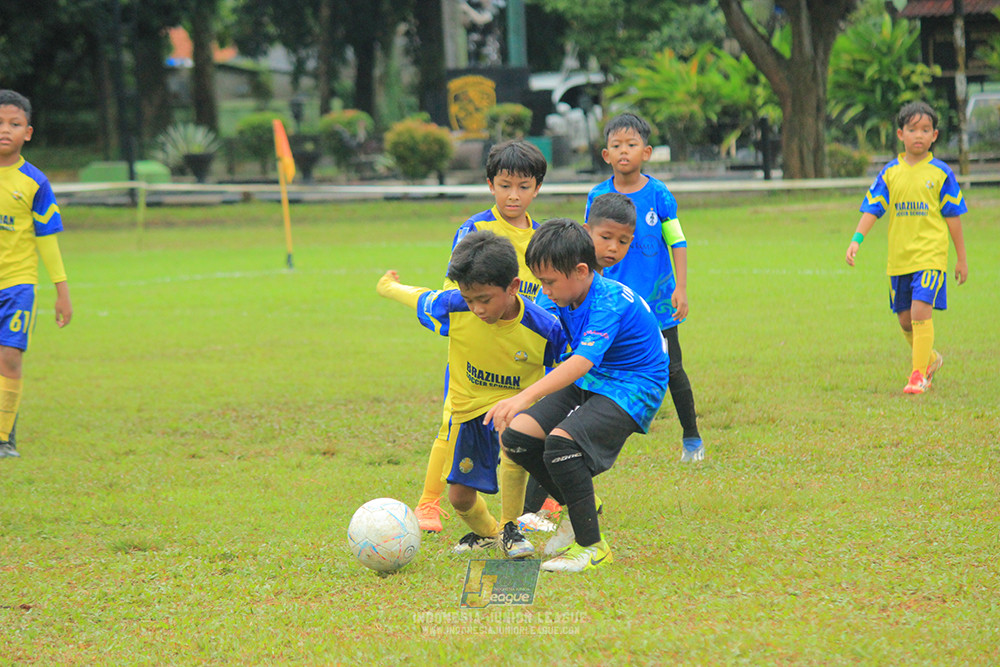 ijl u9 110126 brazillian ss lfa vs steelford united