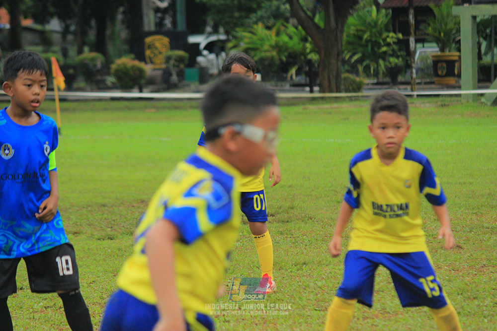 ijl u9 110126 brazillian ss lfa vs steelford united