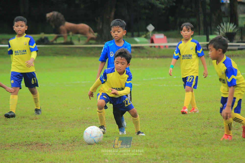 ijl u9 110126 brazillian ss lfa vs steelford united
