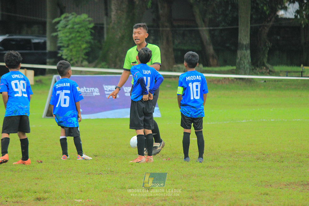 ijl u9 110126 brazillian ss lfa vs steelford united