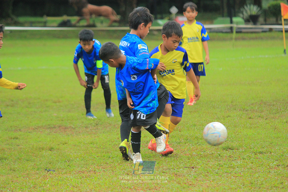 ijl u9 110126 brazillian ss lfa vs steelford united