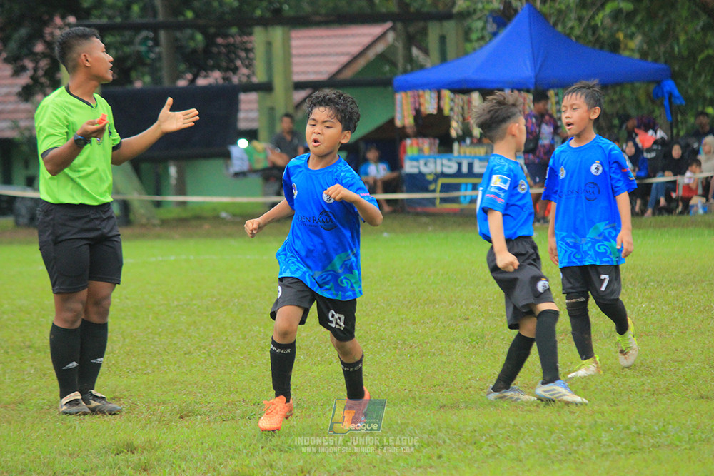 ijl u9 110126 brazillian ss lfa vs steelford united