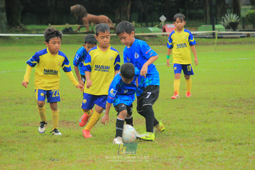 ijl u9 110126 brazillian ss lfa vs steelford united