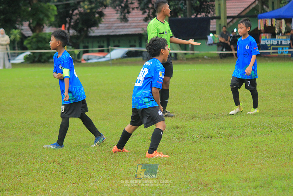 ijl u9 110126 brazillian ss lfa vs steelford united