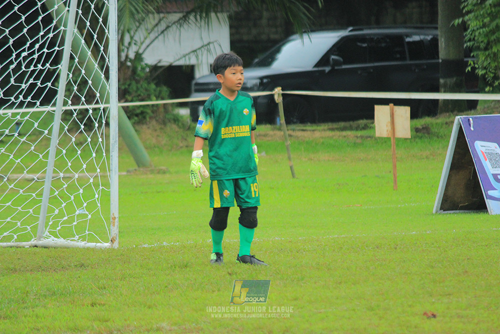ijl u9 110126 brazillian ss lfa vs steelford united
